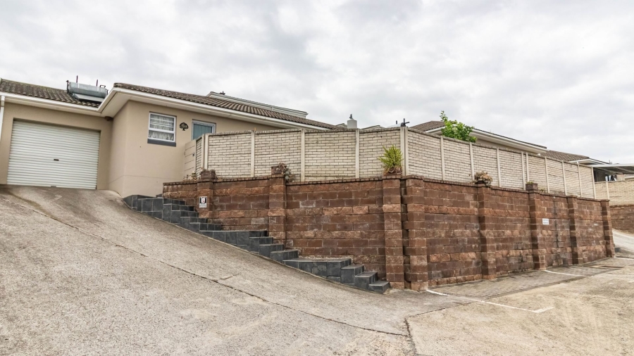 3 Bedroom Property for Sale in Nahoon Valley Park Eastern Cape